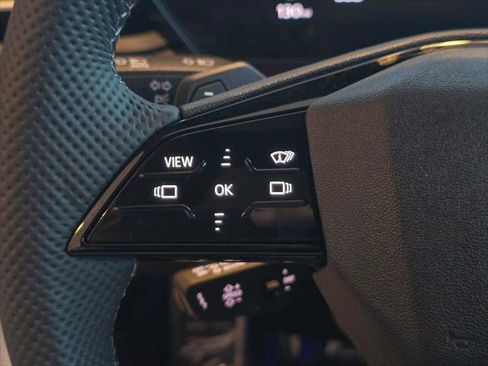 New 2025 Audi SQ5 Premium Plus image 29