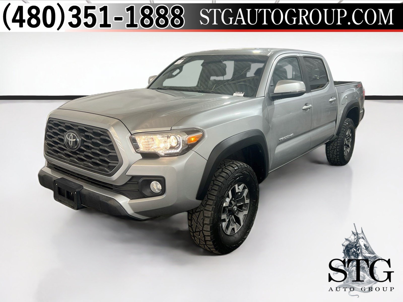 Used 2023 Toyota Tacoma TRD Off-Road w/ Technology Package AWD/4WD image 1
