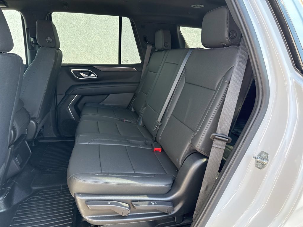 Used 2022 Chevrolet Tahoe 4WD image 25