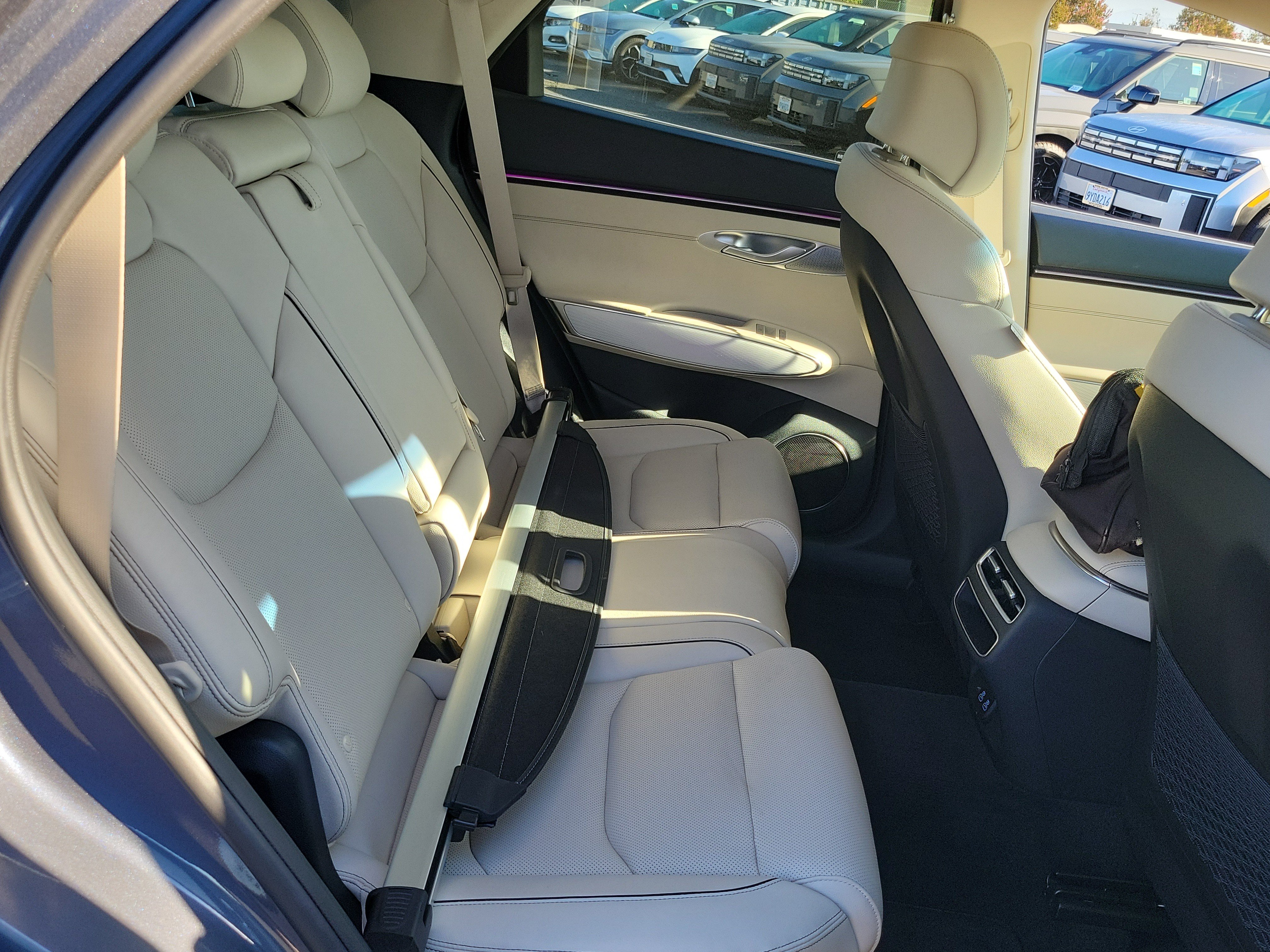 Certified 2026 Genesis GV70 2.5T Advanced AWD/4WD image 21