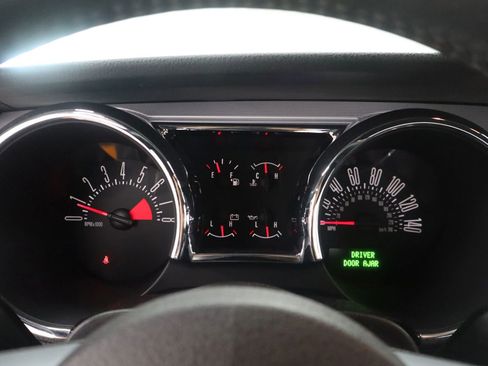 Used 2007 Ford Mustang GT Premium RWD image 26