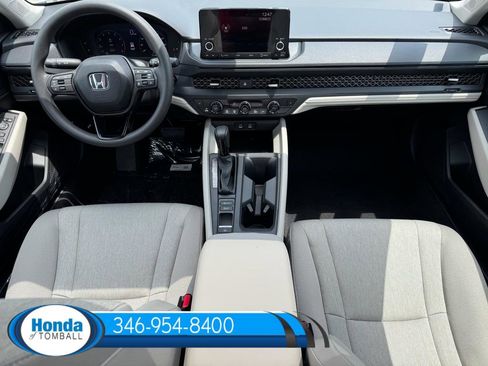 New 2025 Honda Accord SE image 15