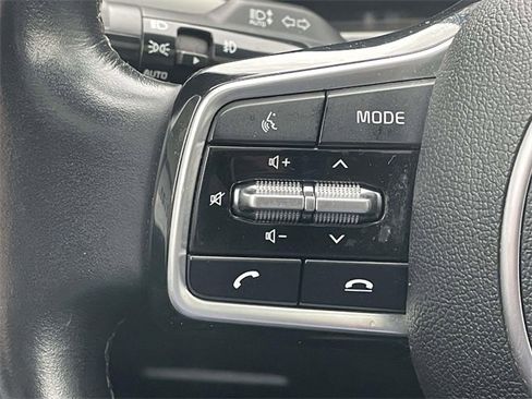 Used 2023 Kia Sorento SX image 23
