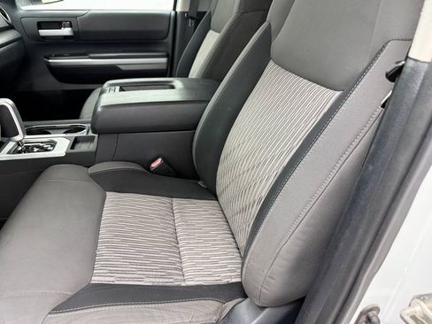Used 2015 Toyota Tundra SR5 image 25