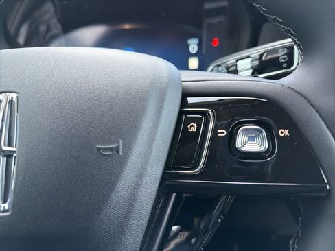 New 2026 Lincoln Corsair Premiere image 15