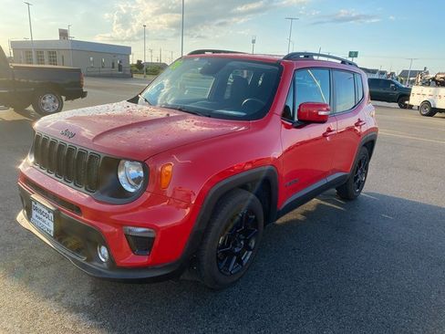Used 2020 Jeep Renegade Altitude image 2
