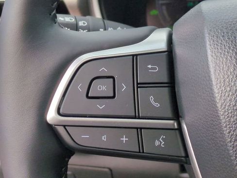 New 2026 Toyota Highlander Platinum image 16