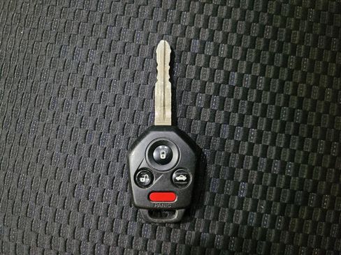 Used 2015 Subaru Forester 2.5i Premium w/ All-Weather Package image 32