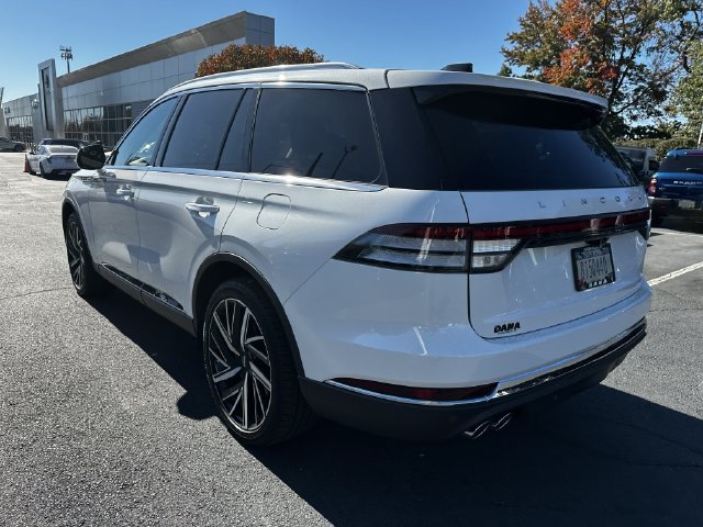 Certified 2025 Lincoln Aviator Reserve w/ Equipment Group 201A AWD/4WD image 7