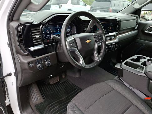 Certified 2024 Chevrolet Silverado 1500 LT AWD/4WD image 26