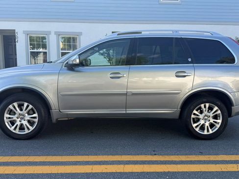 Used 2013 Volvo XC90 3.2 image 1