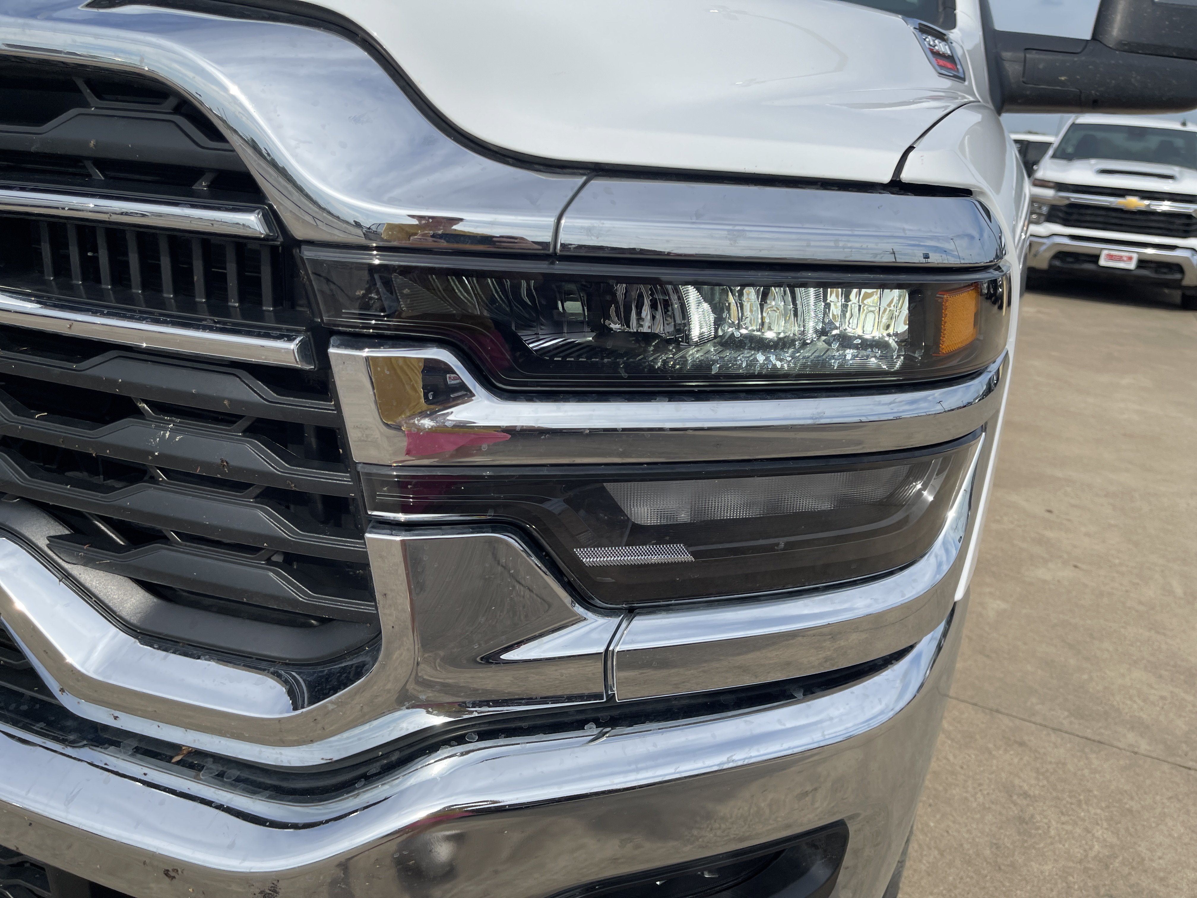 Used 2026 RAM 2500 Tradesman w/ Chrome Appearance Group AWD/4WD image 10