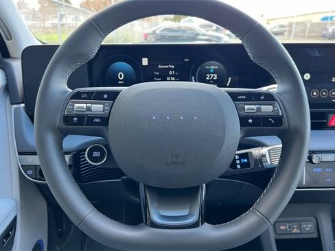 Used 2025 Hyundai Ioniq 5 Limited image 29