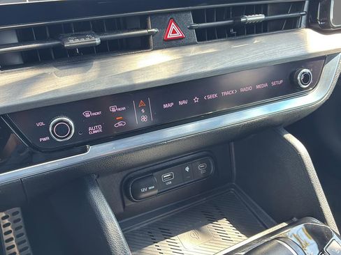 Used 2024 Kia Sportage X-Pro Prestige AWD/4WD image 31