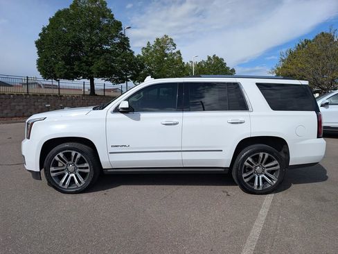 Used 2019 GMC Yukon Denali w/ Denali Ultimate Package AWD/4WD image 3