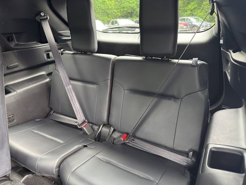 Used 2022 Mitsubishi Outlander SE AWD/4WD image 14