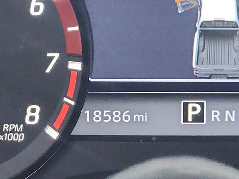 Used 2023 Nissan Frontier PRO-4X w/ Pro Convenience Package image 18