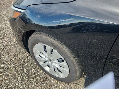 Used 2024 Nissan Sentra S FWD image 9