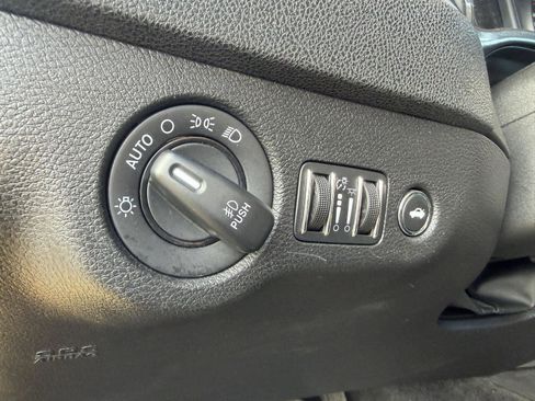 Used 2012 Dodge Charger SRT8 Super Bee image 23