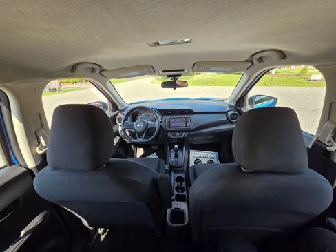 Used 2024 Nissan Kicks S FWD image 5