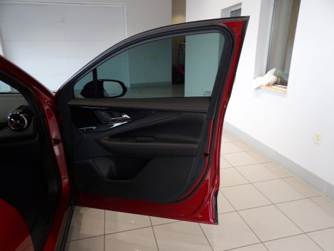 Used 2024 Chevrolet Blazer EV RS image 22