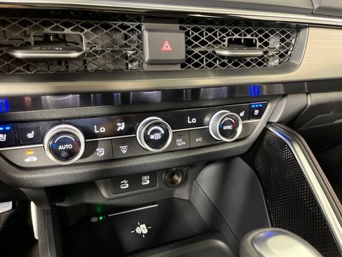 Certified 2025 Acura ADX A-Spec AWD/4WD image 33