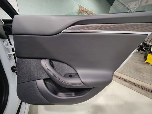 Used 2021 Tesla Model S Long Range image 13