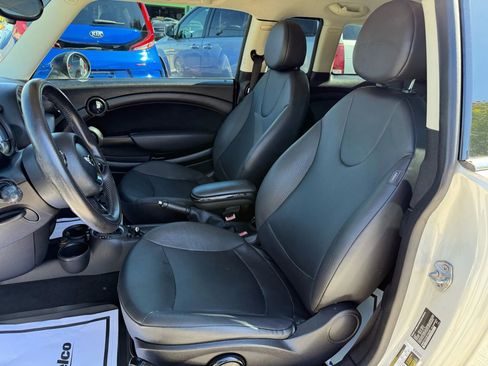 Used 2014 MINI Cooper Clubman image 9