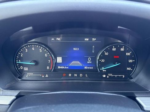 Used 2022 Ford Explorer XLT w/ Equipment Group 202A AWD/4WD image 30