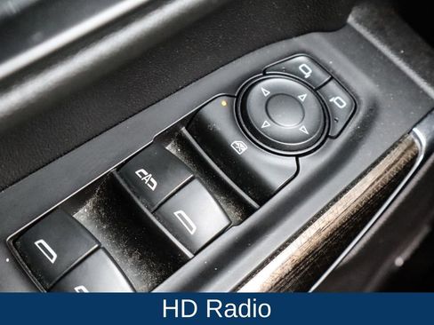 Used 2020 Chevrolet Silverado 1500 RST image 22