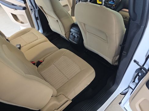 Used 2017 Ford Explorer 4WD image 19