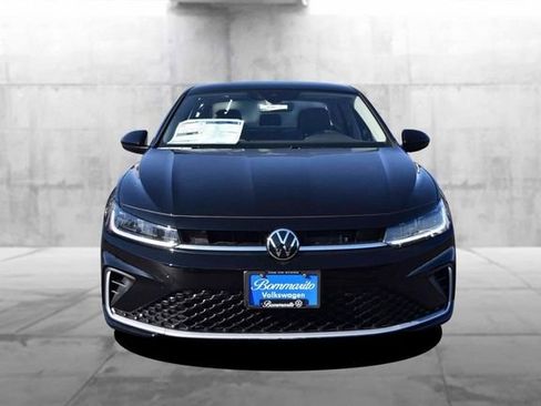 New 2026 Volkswagen Jetta SE image 4