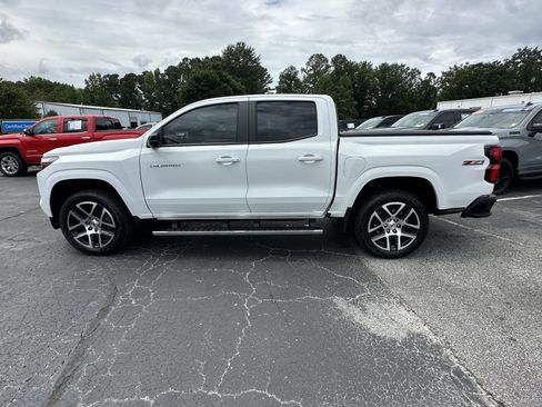 Certified 2024 Chevrolet Colorado Z71 w/ Z71 Convenience Package 2 image 5