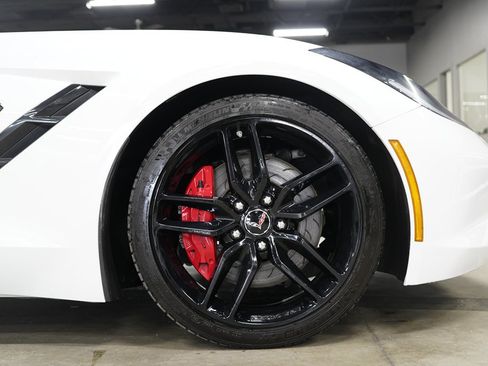 Used 2014 Chevrolet Corvette Stingray Coupe RWD image 30