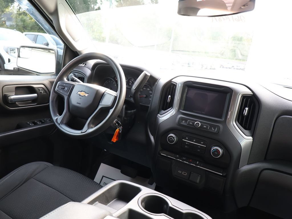 Certified 2022 Chevrolet Silverado 1500 Custom AWD/4WD image 24