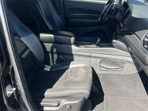 Used 2022 Dodge Durango GT image 11