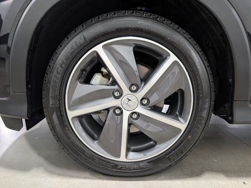 Used 2022 Honda HR-V EX-L image 6
