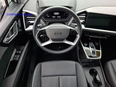 Used 2022 Audi Q4 e-tron Premium Plus image 13