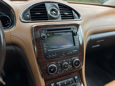 Used 2017 Buick Enclave Leather w/ Enclave Sport Touring Edition FWD image 19