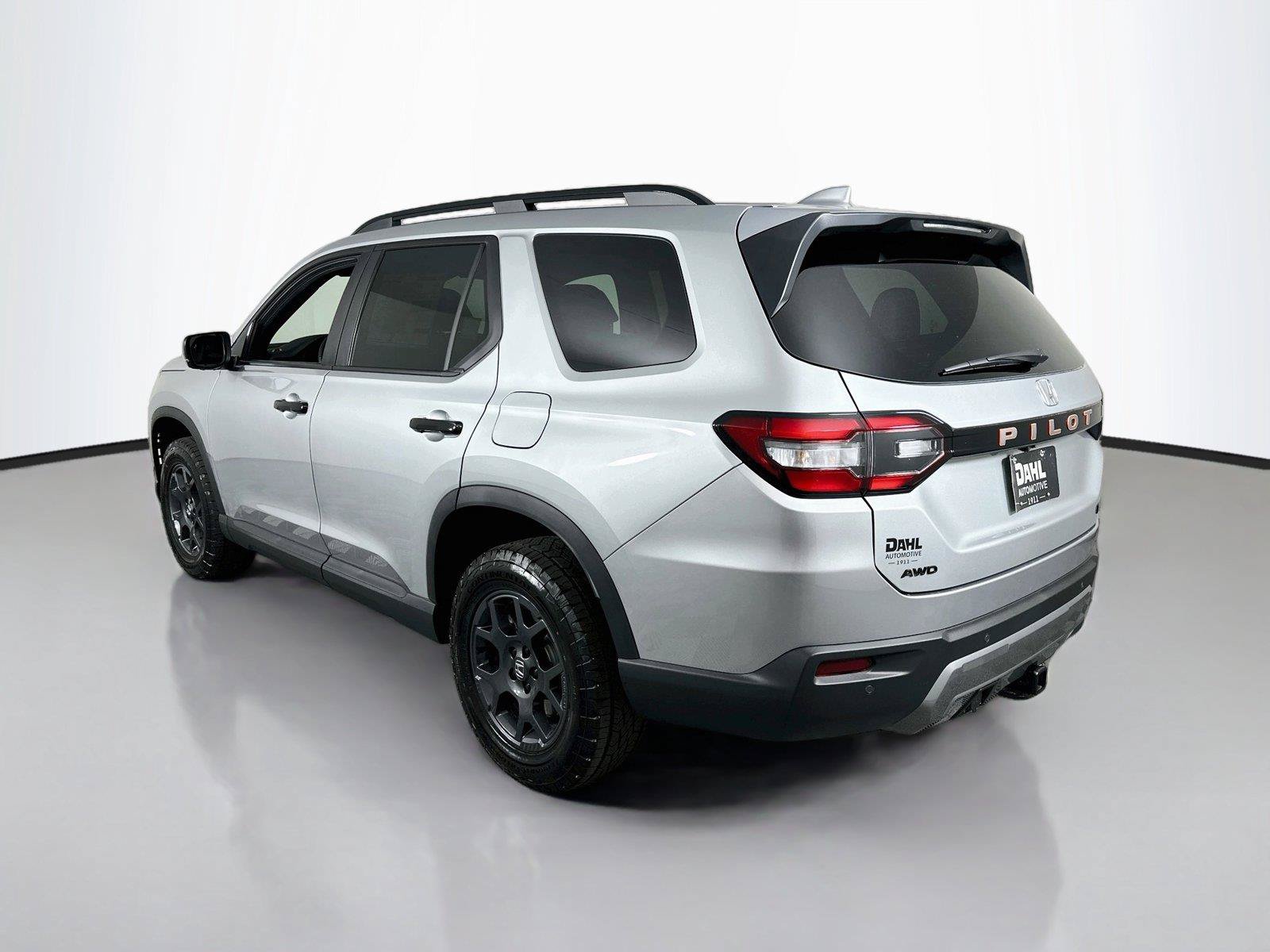 New 2026 Honda Pilot TrailSport image 10