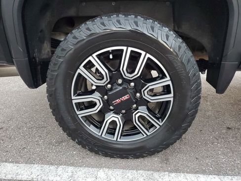 Used 2023 GMC Sierra 2500 AT4 w/ Gooseneck/5TH Wheel Package image 5