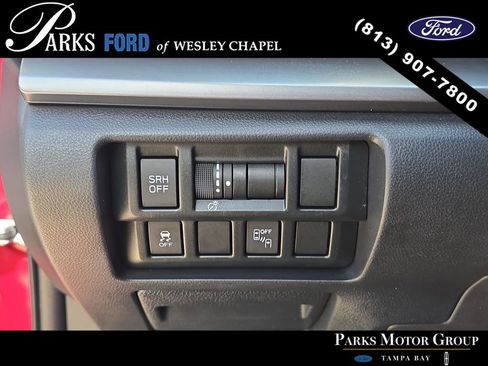 Used 2019 Subaru Crosstrek 2.0i Limited w/ Moonroof Package w/Navigation AWD/4WD image 27