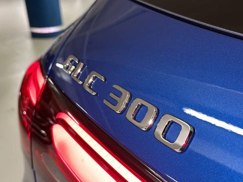 New 2026 Mercedes-Benz GLC 300 4MATIC image 9