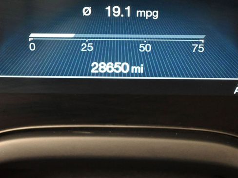 Used 2023 Maserati Grecale GT image 32