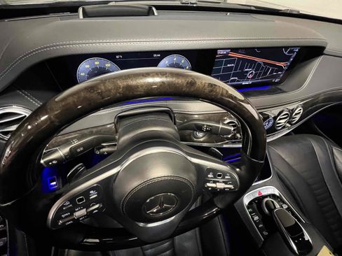 Used 2019 Mercedes-Benz S 560 Sedan image 47