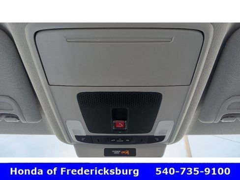 Certified 2025 Honda Accord LX image 25