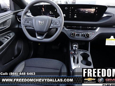 New 2026 Buick Envista Preferred image 17