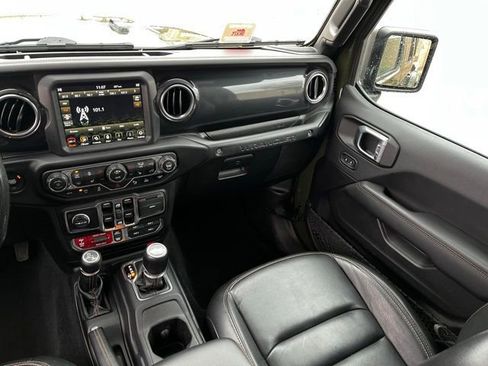 Used 2022 Jeep Wrangler Unlimited Rubicon w/ Xtreme Recon 35" Tire Package image 14