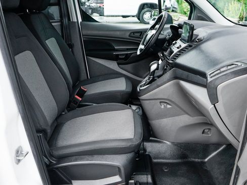 Used 2022 Ford Transit Connect XL image 35