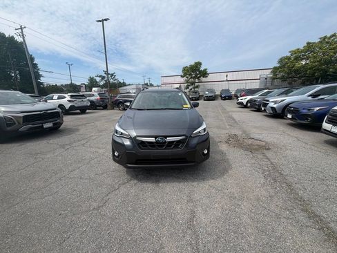 Used 2021 Subaru Crosstrek 2.5i Limited w/ Moonroof Package 1 AWD/4WD image 2